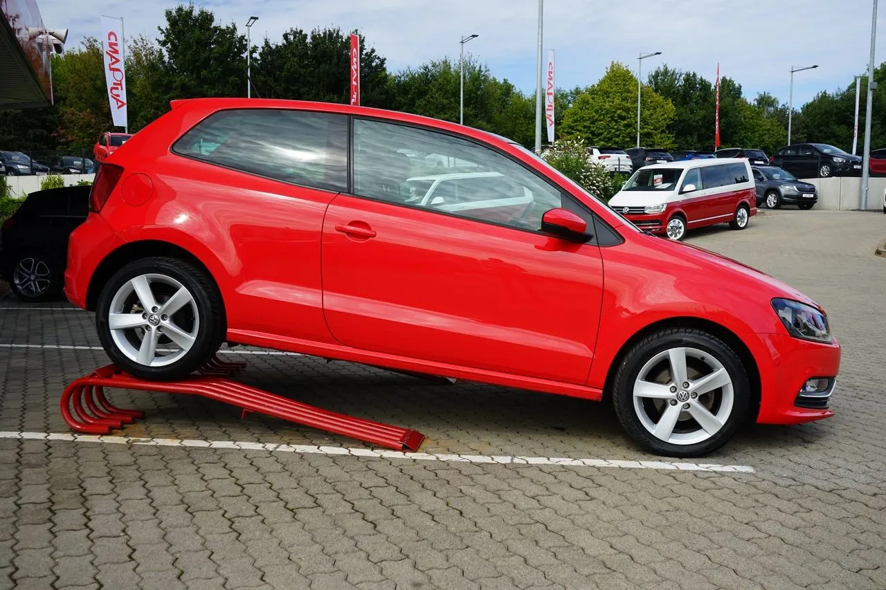 Volkswagen Polo 1.2 TSI Tempomat Bluetooth...  Image 2